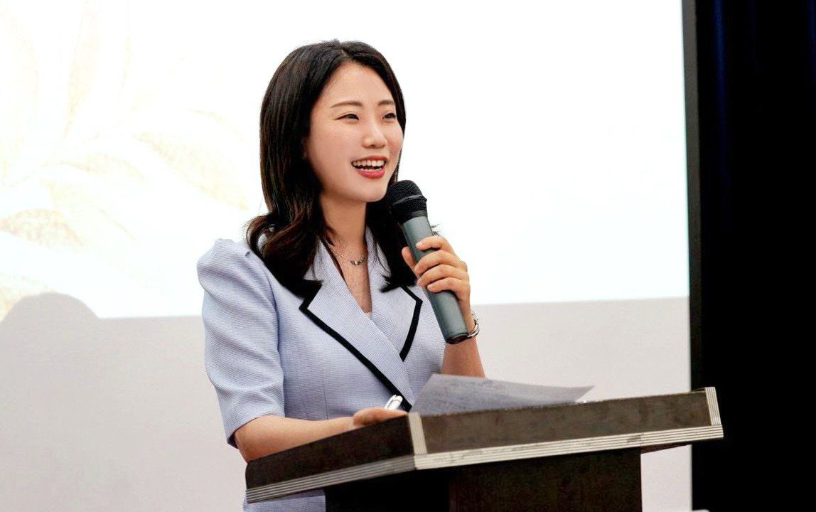 New Chairwoman Jeon Na Yeong delivers her inaugural speech, ushering in a new chapter in IWPG’s leadership. Photo: IWPG